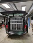 Cage de transport chien sur mesure pour VW Transporter