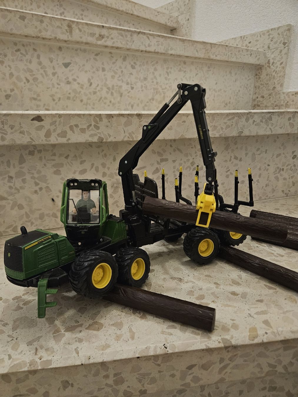 Siku Jouets: SIKU Forwarder – D'occasion à Fehren par monstersubaru 2