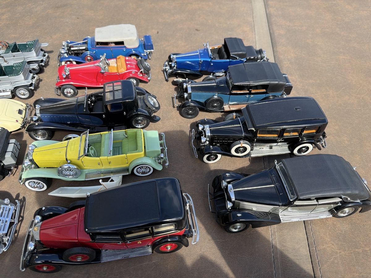 Franklin Mint Modellini d'auto: Franklin Mint Oldtimer-Sammlung - 1/24 - 14 Modelle – Usato da Wolfwil venduto da Rolex1 7