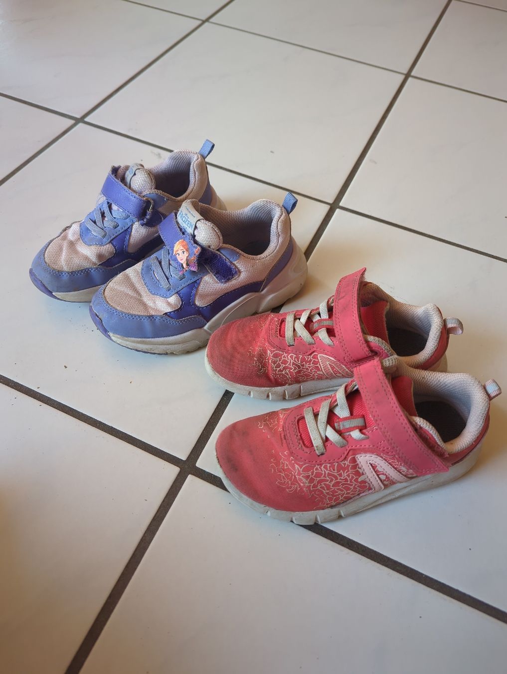 Scarpe per ragazze: Turnschuhe 28 – Usato da Arch venduto da sunneschyn24