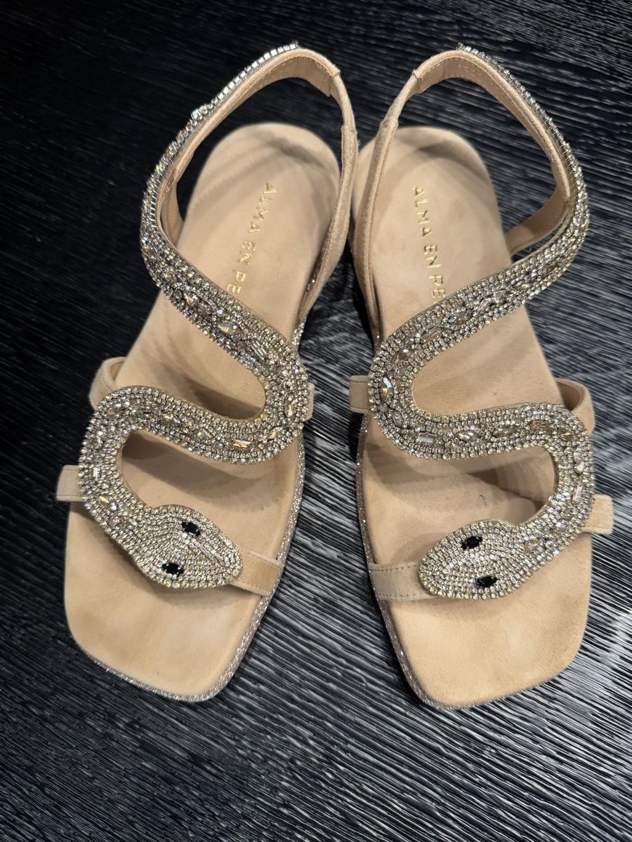Scarpe da donna: Neu ALMA EN PENA Sandalen Gr. 38 komplett neu – Nuovo (secondo la descrizione) da Lachen SZ venduto da nic_7flt