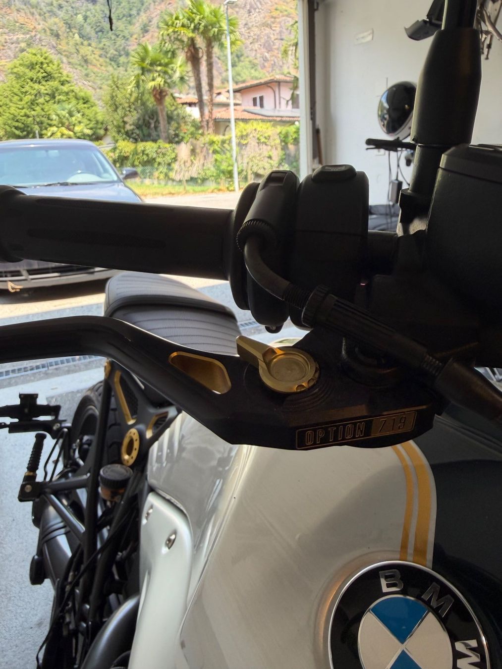 BMW Strada: Bmw R Nine T 1200 abs – Usato da Tegna venduto da mas_x9nv 3