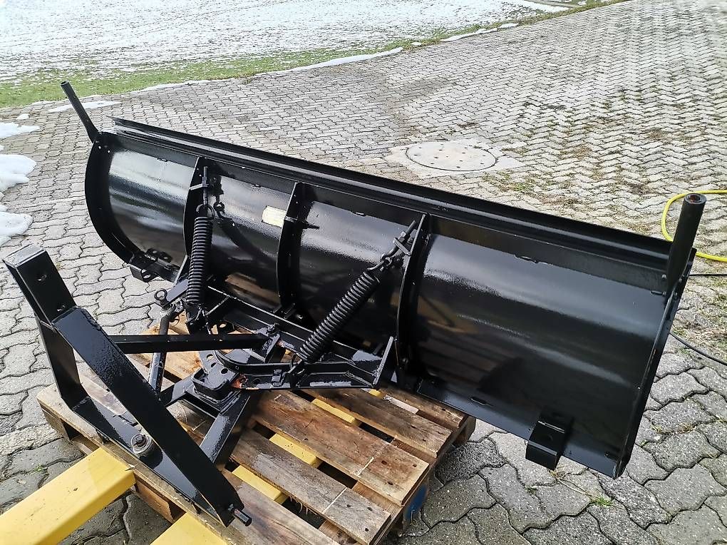 Sgombero neve: Schneepflug für Dreipunkt – Usato da Erlenbach i. S. venduto da martintinu82 1