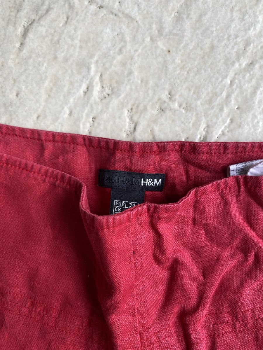 Pantaloni: Rote weite Stoffhose – Usato da Bolligen venduto da giu_2gf5 2