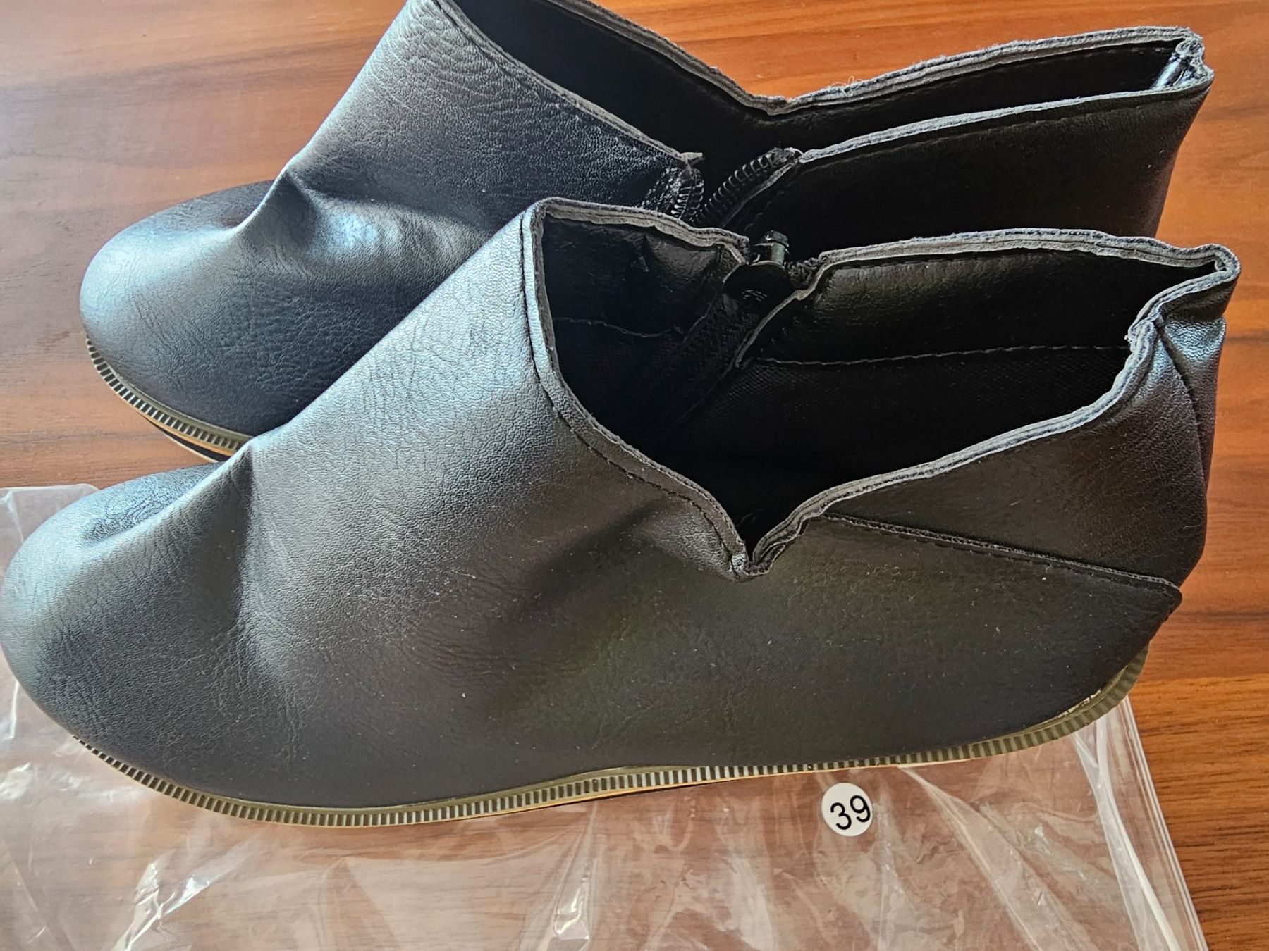 Chaussures femmes: Schuhe – D'occasion à Kloten par Symba1 1