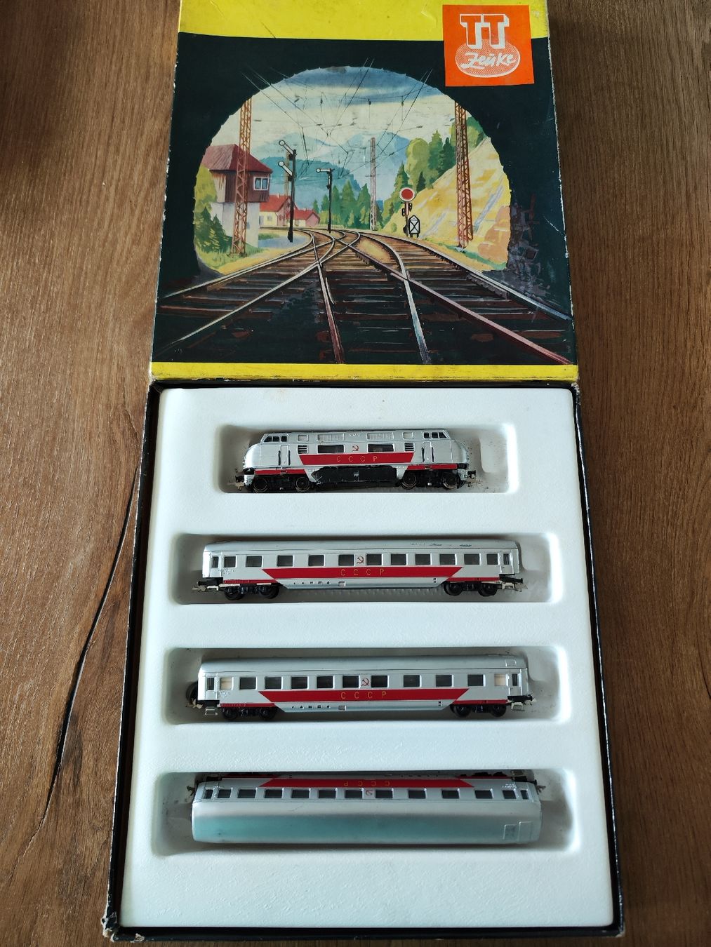 Modellini di ferrovie: Zeukke TT Zugset – Usato da Kriens venduto da Xonox