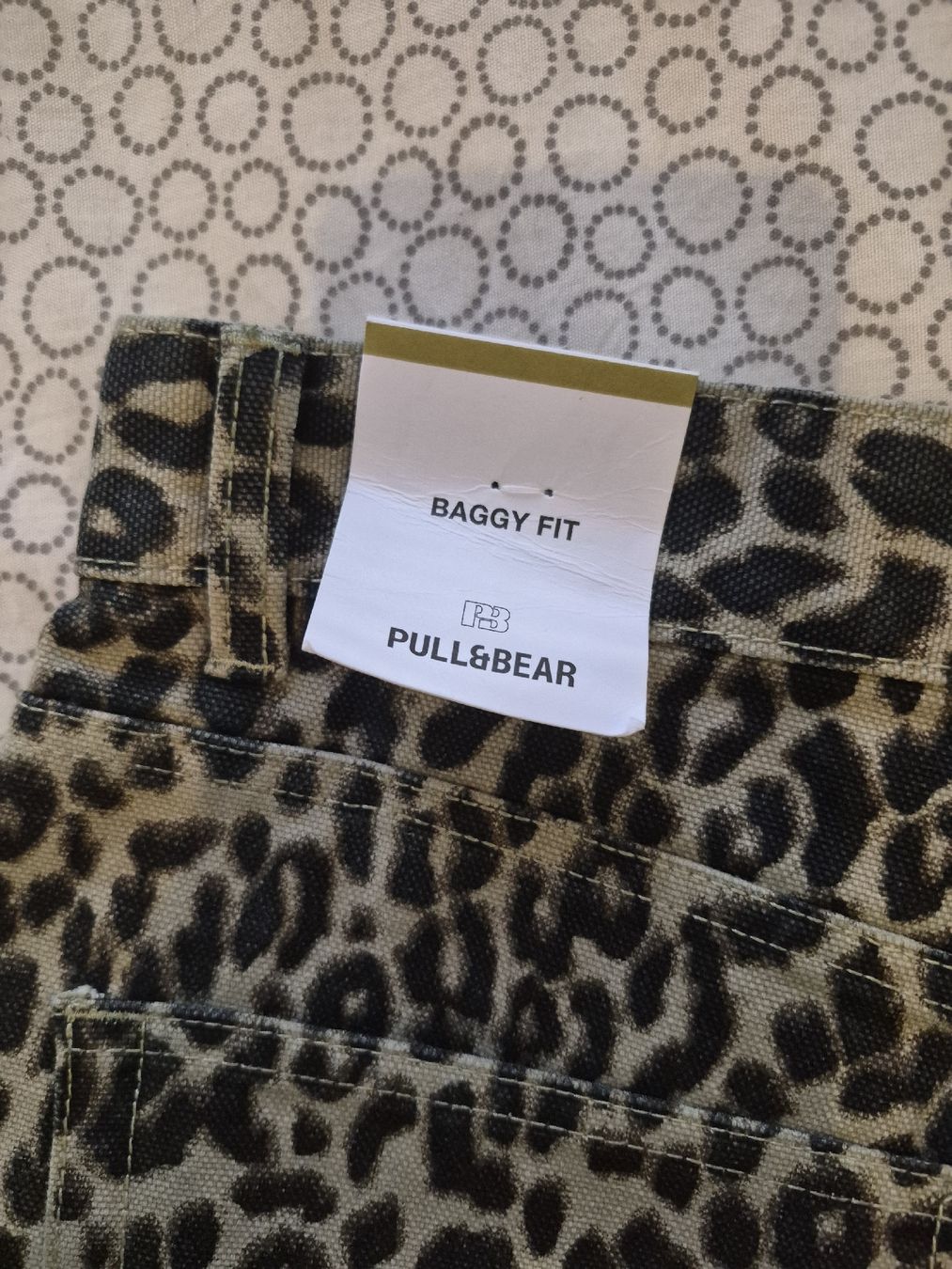 Pull&Bear Pantalons: pull and bear leopard baggy trousers NEW – Neuf avec emballage d'origine à Genève par ana_rocha 2