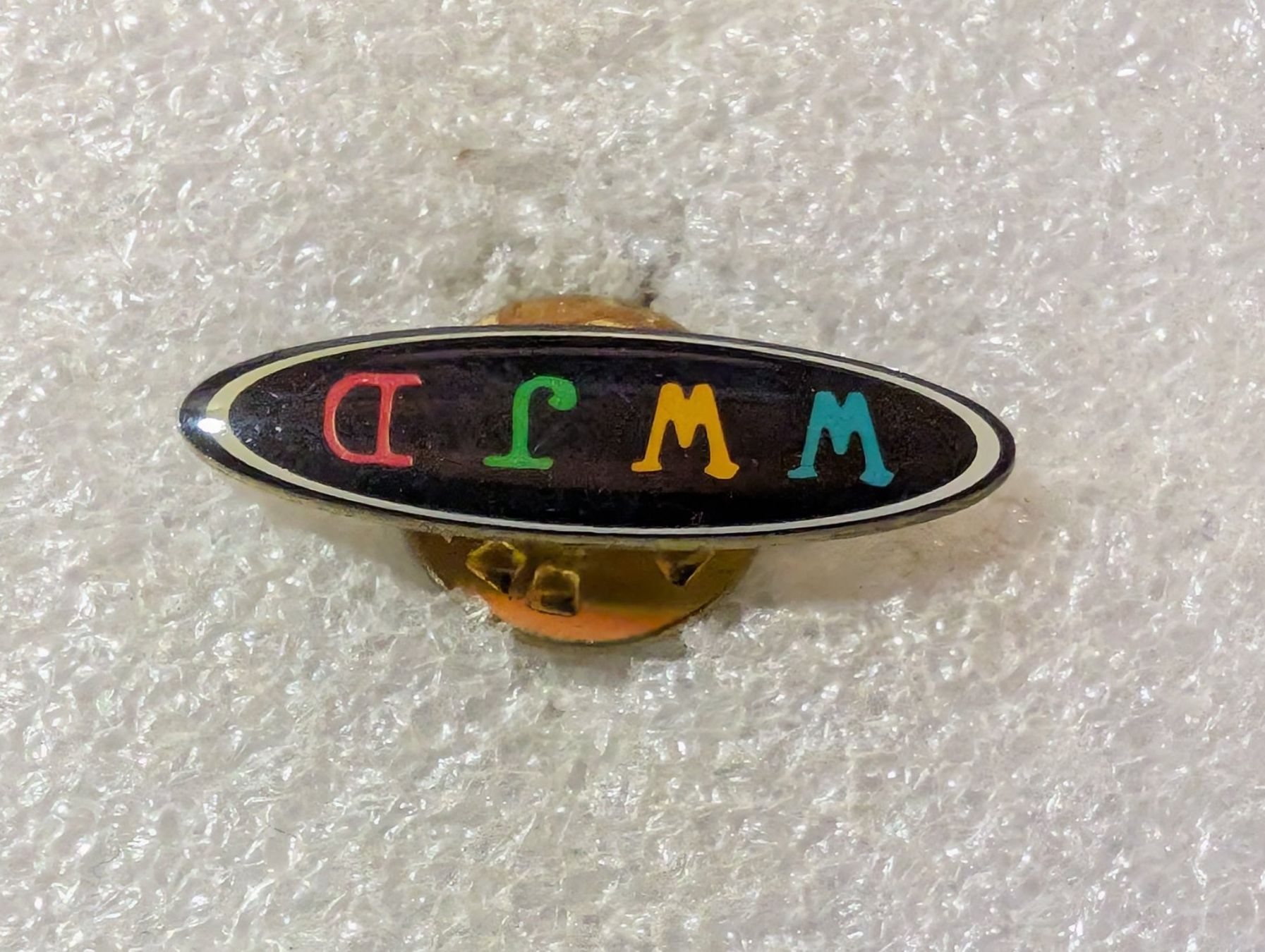 Placchette & Badge: Ansteckpin 85: – Usato da Oppligen venduto da Pin-Fall-Shop
