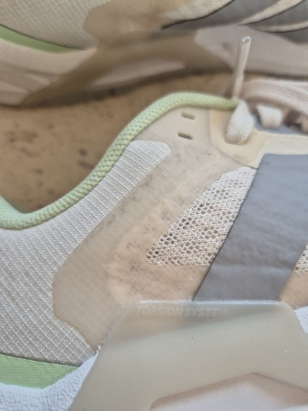 Scarpe da uomo: Adidas Schuhe, Grösse 38 2/3, Trainingsschuh – Usato da Zürich venduto da thme13 5