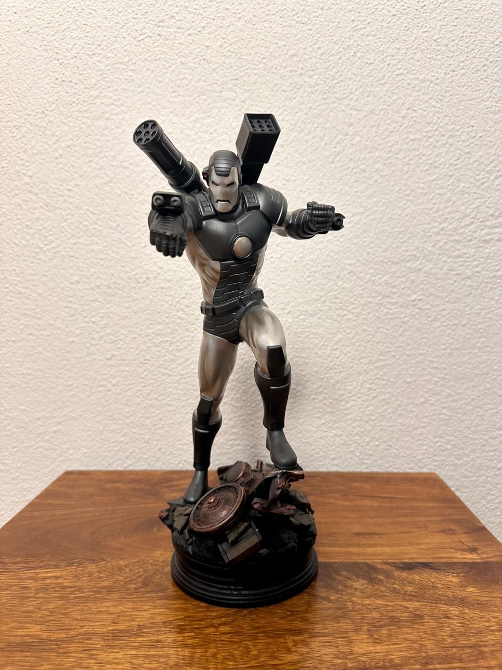 Marvel Statuette: Iron Man: War Machine Painted Statue - Bowen Designs /Marvel – Usato da Rotkreuz venduto da Mr.TeaLeaf 1