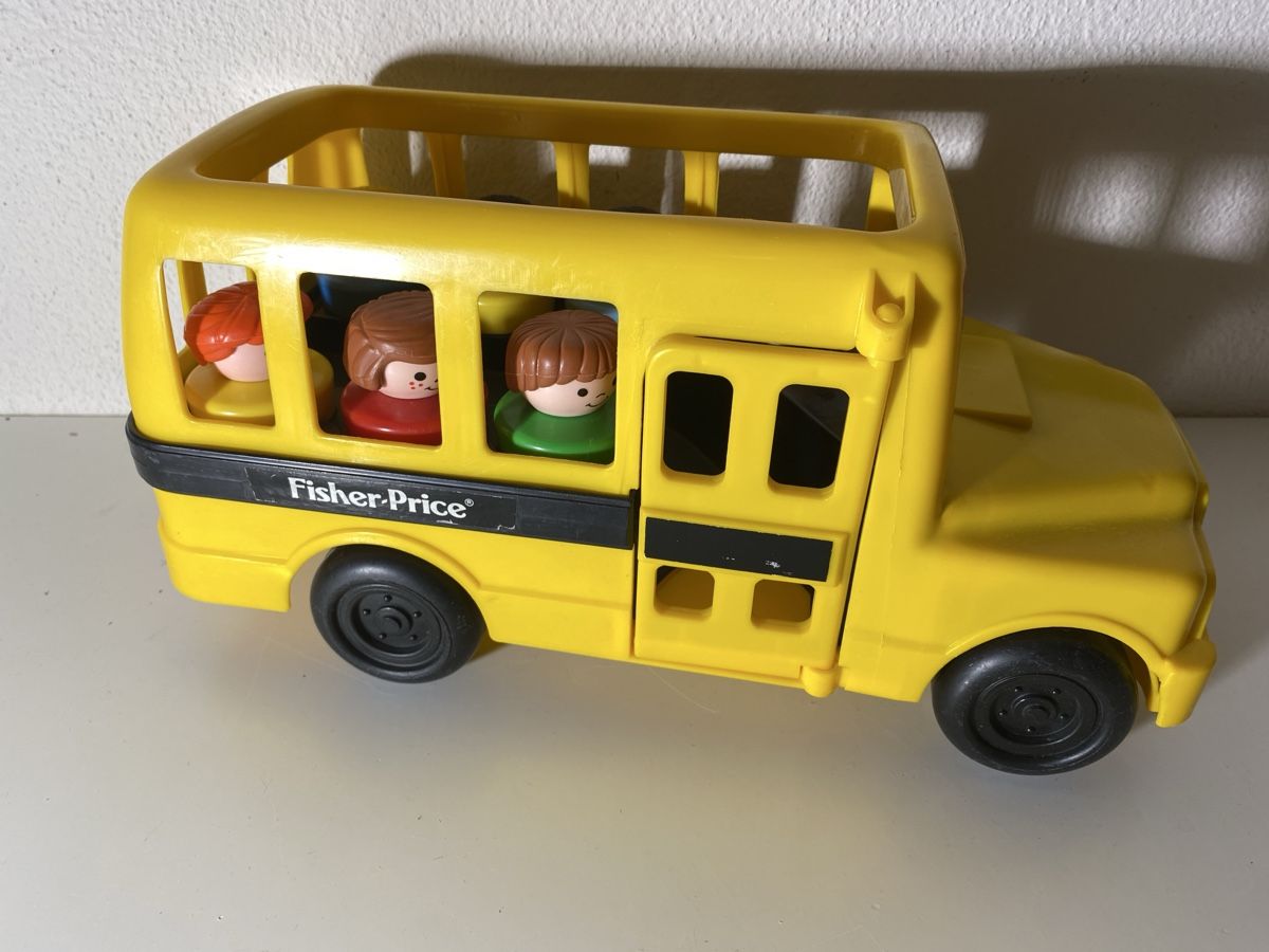 Fisher-Price Giocattoli: Fisher Price Schulbus – Usato da Winterthur venduto da ben_9vxx