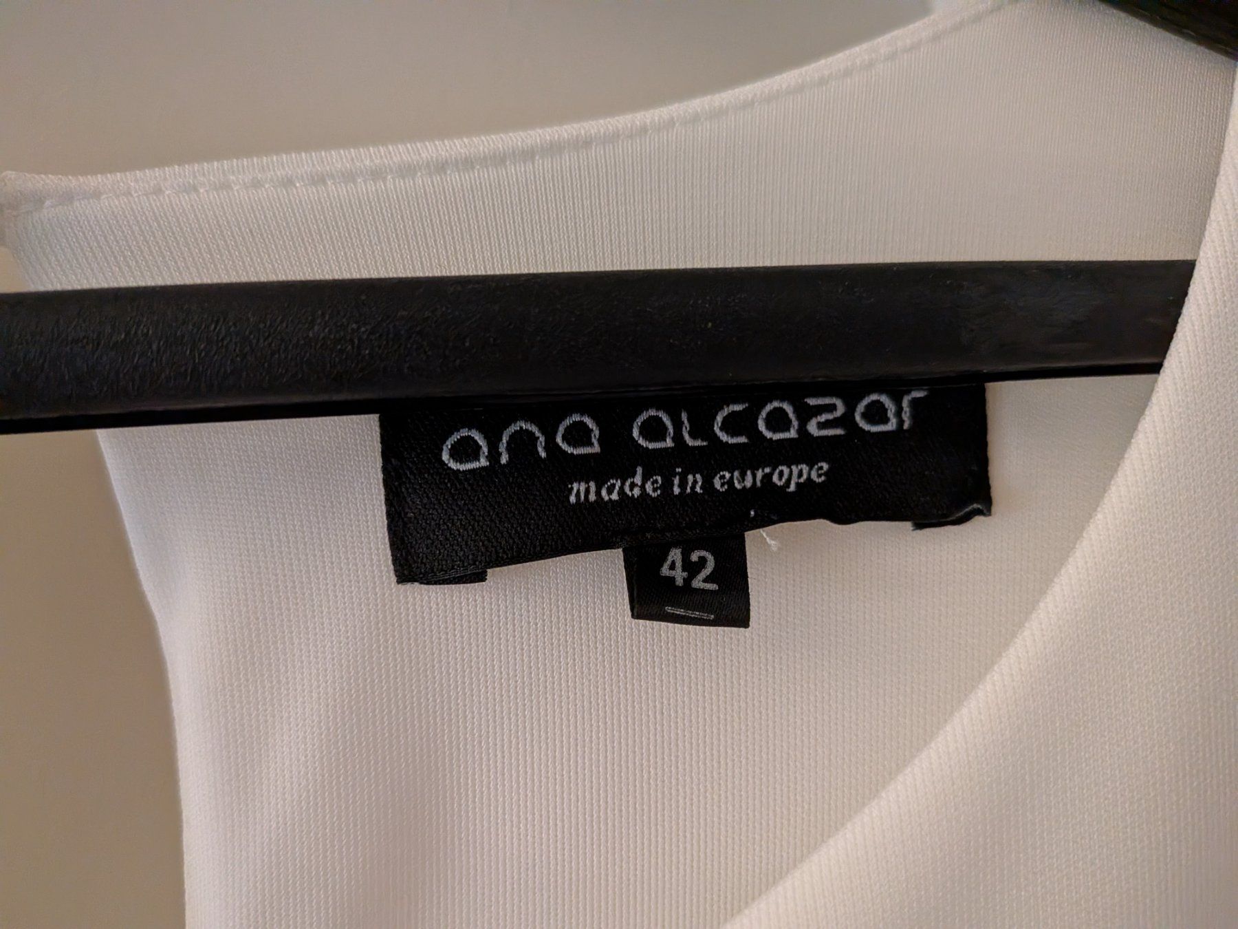 Ana Alcazar Vestiti: Ana Alcazar Kleid Gr. 42 – Usato da Emmen venduto da magelan 2