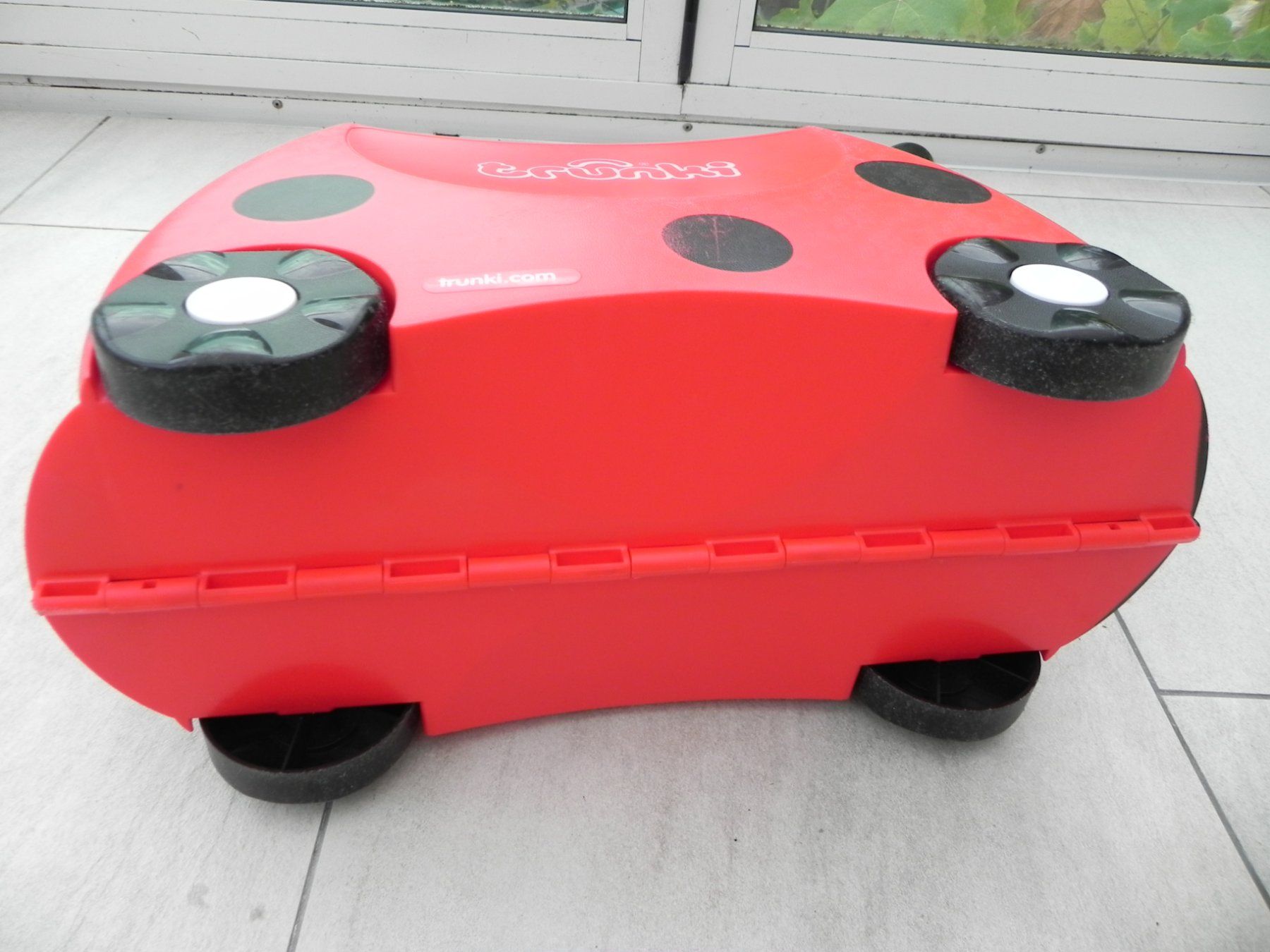 Trunki Valises de voyage: Trunki Kinderkoffer Marienkäfer Design – D'occasion à Stallikon par pcerny16 9