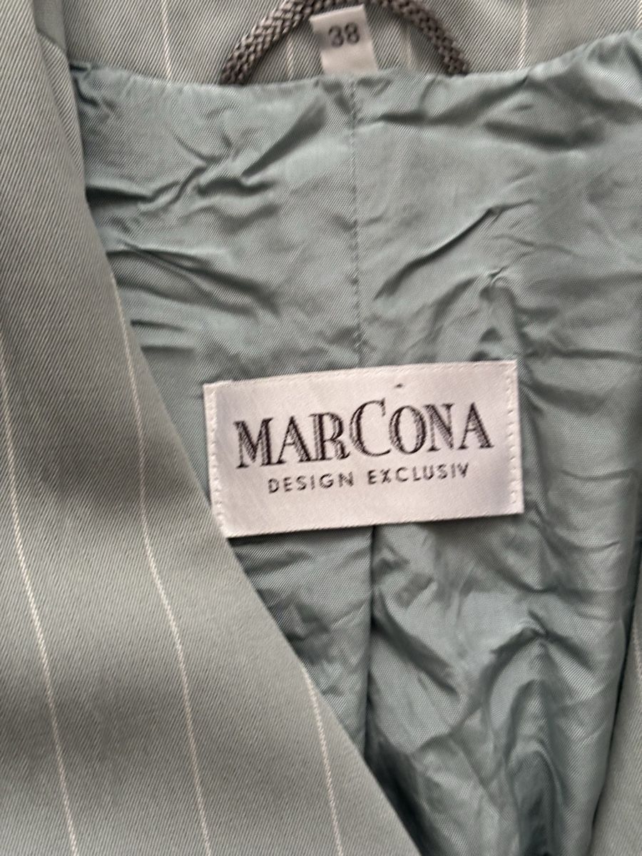Completi: Suit – Nuovo (secondo la descrizione) da Genève venduto da Second_Hand_Ch 1
