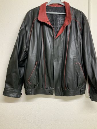 Lederjacke MIKKEL schwarz-rot Grösse M/L gebraucht