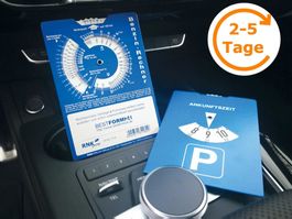 Parkscheibe, aus Karton, Farbe blau