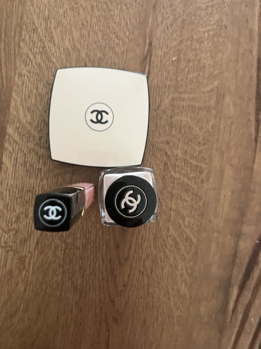 Chanel Make-up: Chanel make up Set / Versand – Gebraucht aus Rüdlingen von Schnoegli2007 2