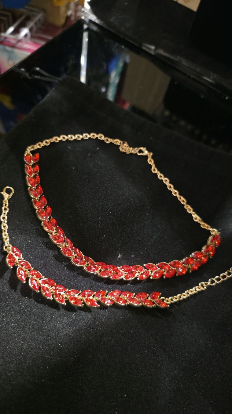 Catenine: Vergoldetes Schmuck 18k – Nuovo e nell'imballaggio originale da Hemmental venduto da Aureumgold 3