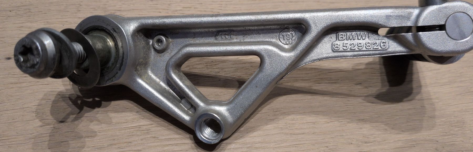 Tutti i ricambio per moto: BMW Motorcycle Gear Shift Lever 8529826 Acceptable – Usato da Basel venduto da ric_h97p 2