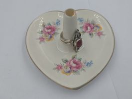 Vintage Ring Halter aus Porzellan in Herzform, Hochzeit