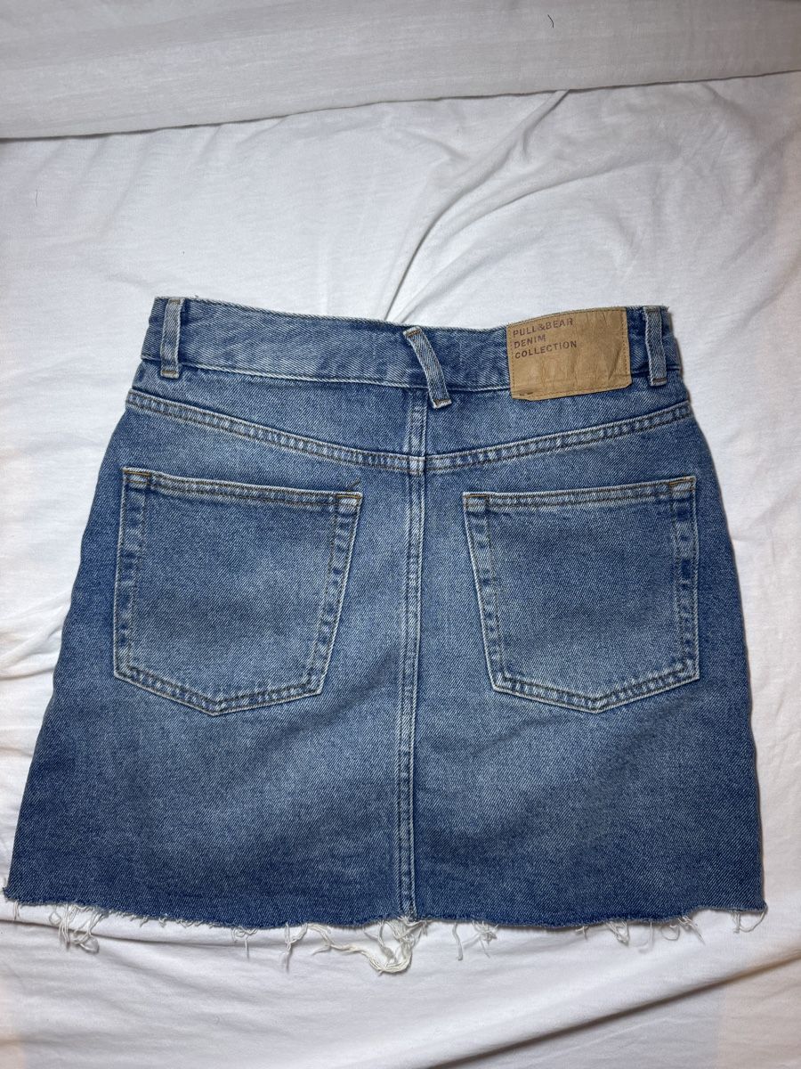 Pull&Bear Gonne: Jupe en jean Pull&Bear, taille S – Nuovo (secondo la descrizione) da Vicques venduto da plo_2g6r 2