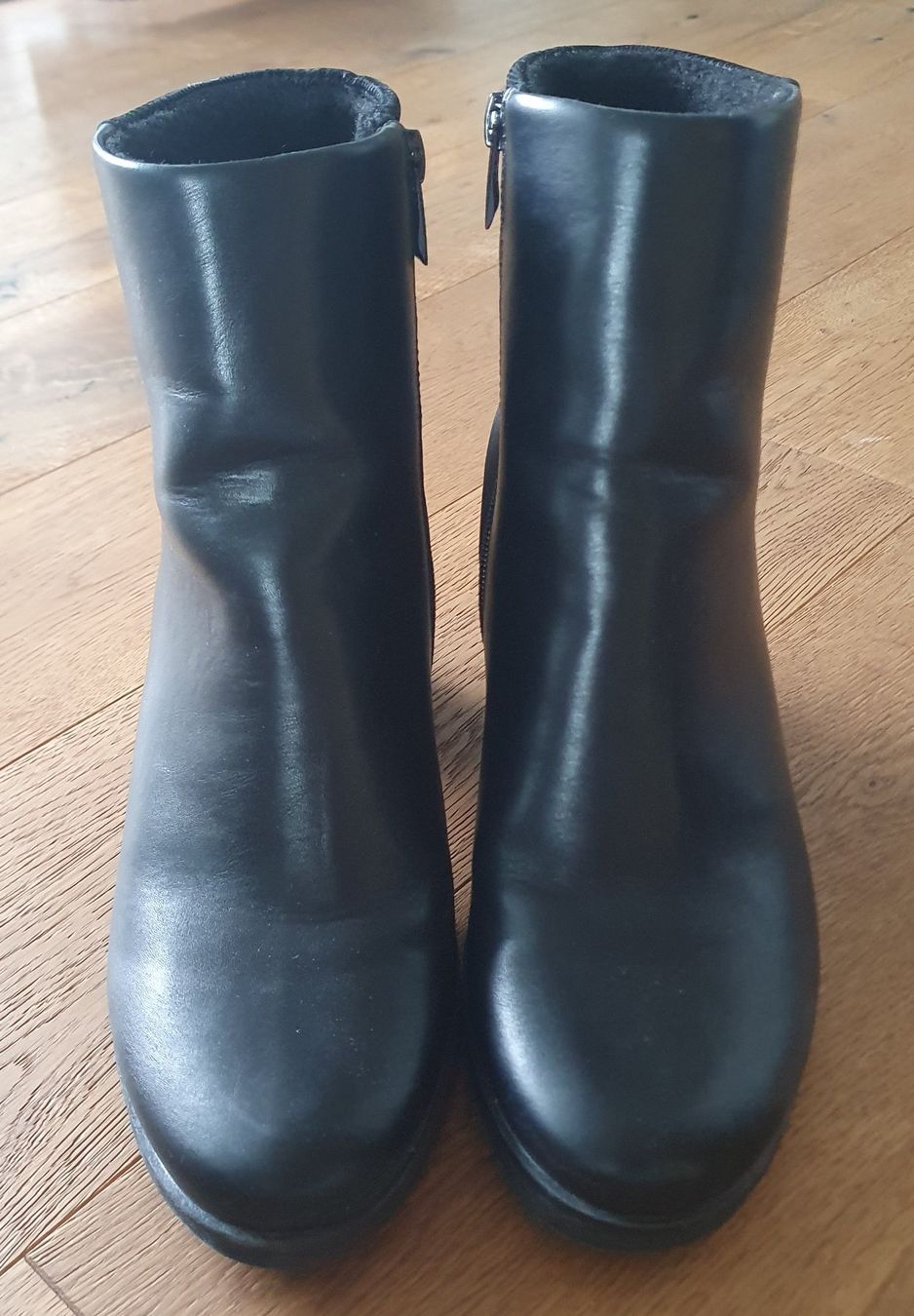 Damenschuhe: Stiefel/Stiefeletten/Boots Grösse 39 – Gebraucht aus Römerswil LU von cfm_j789 4