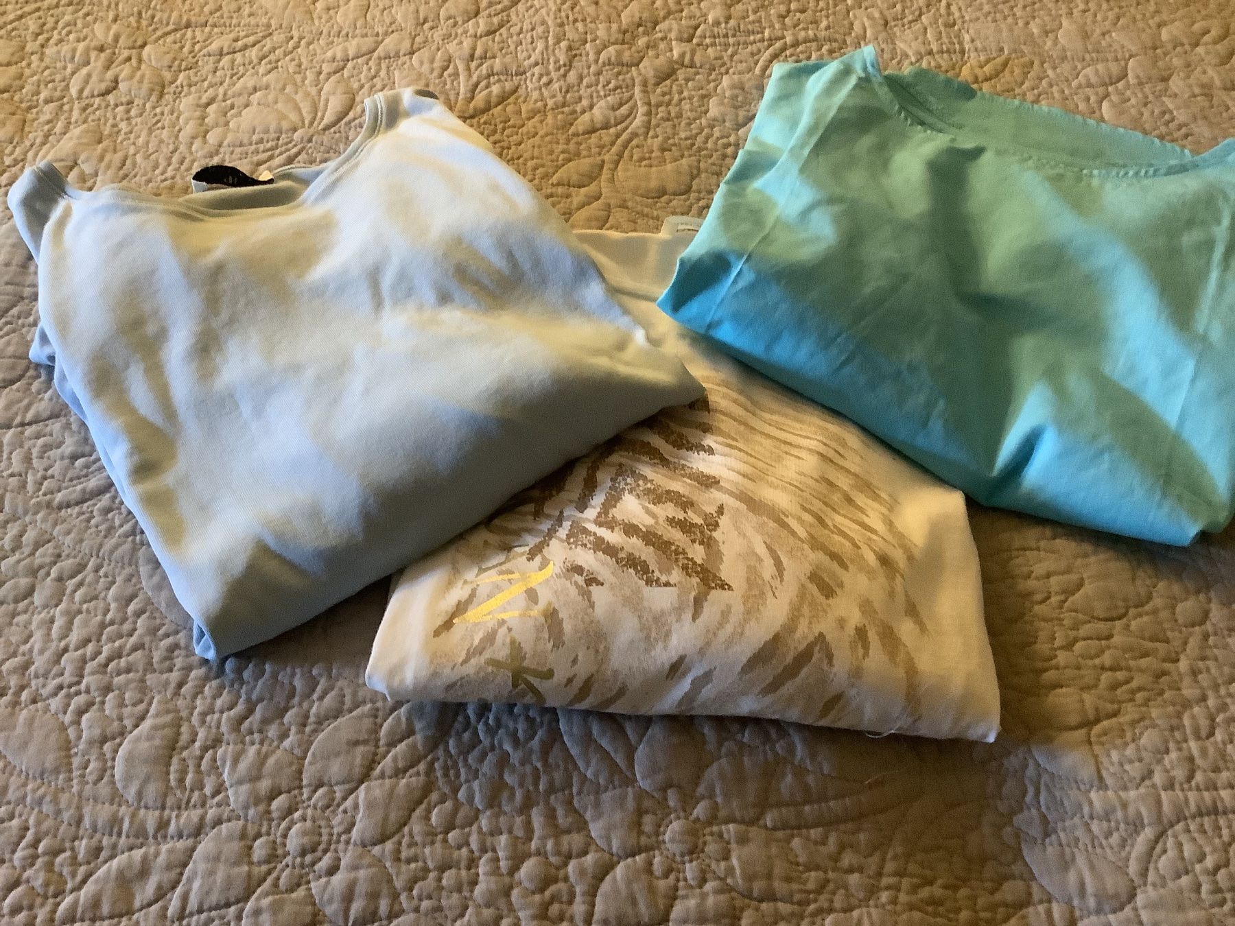 T-Shirts: 3 T-Shirt Gr. L/XL – Gebraucht aus Buch SH von bri_hpp2 5