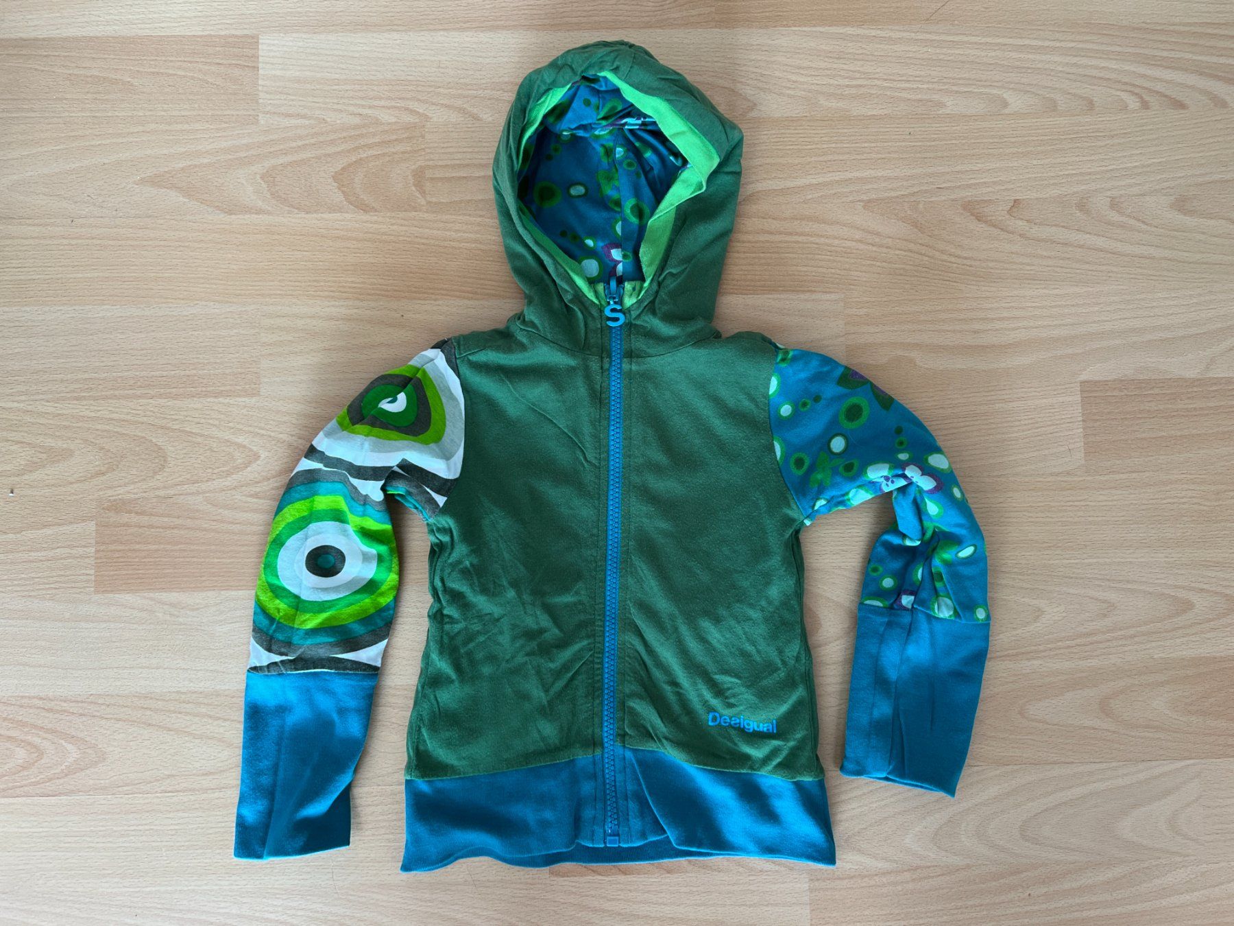 Desigual Giacche: Desigual Wendejacke 4 Jahre – Usato da Balzers venduto da Alannah 2