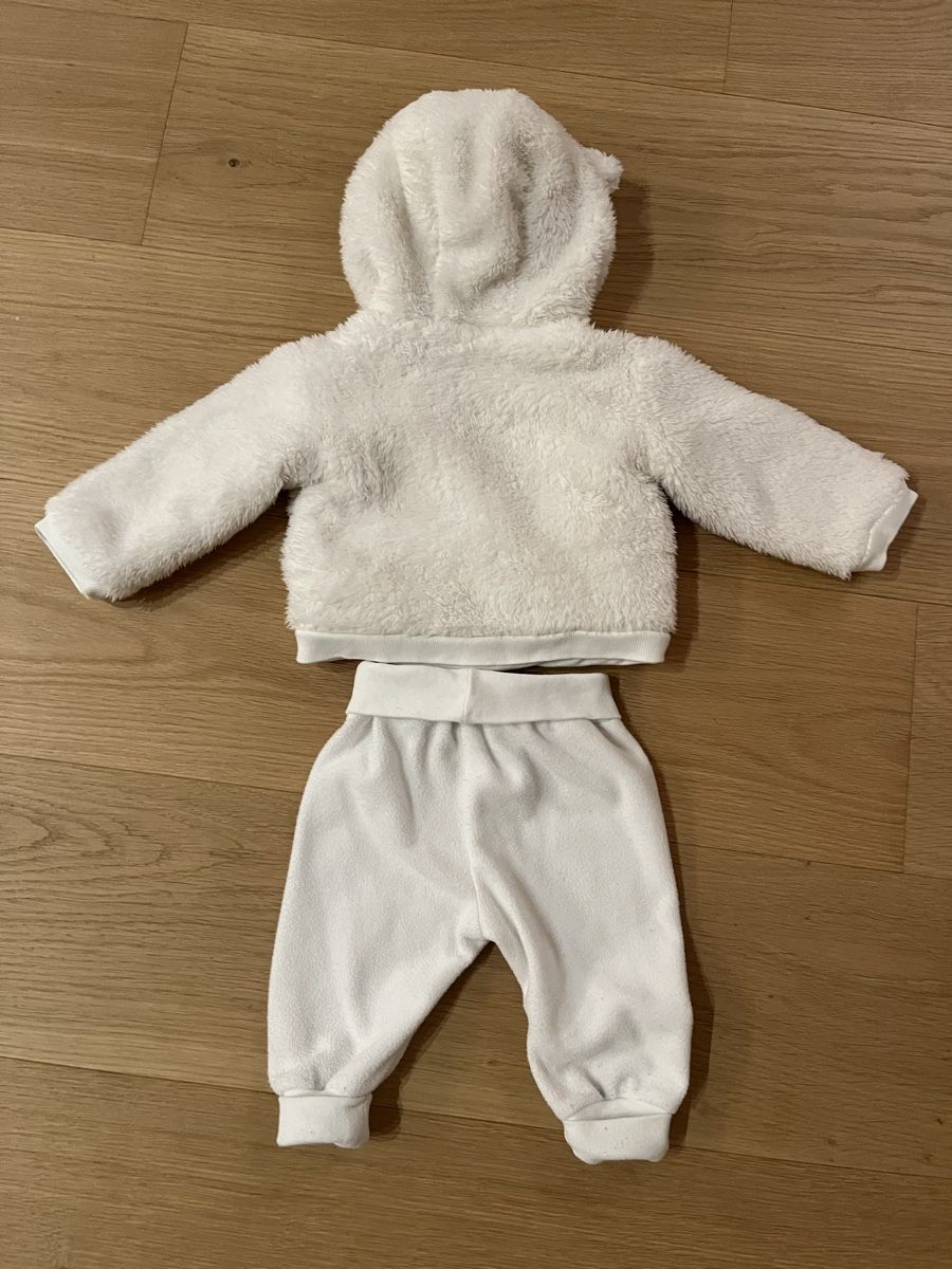Lotti & Set di vestiti: Cozy Baby Fleece Suit, Size 62 – Usato da Planken venduto da R4gskL7 1