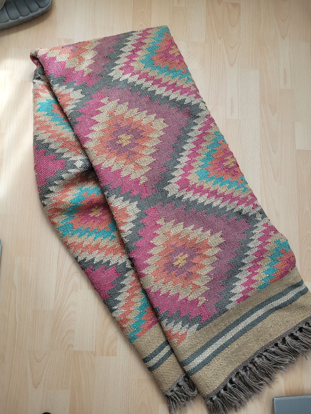 Spielmatte: Teppich – Gebraucht aus Inwil von Flower2325