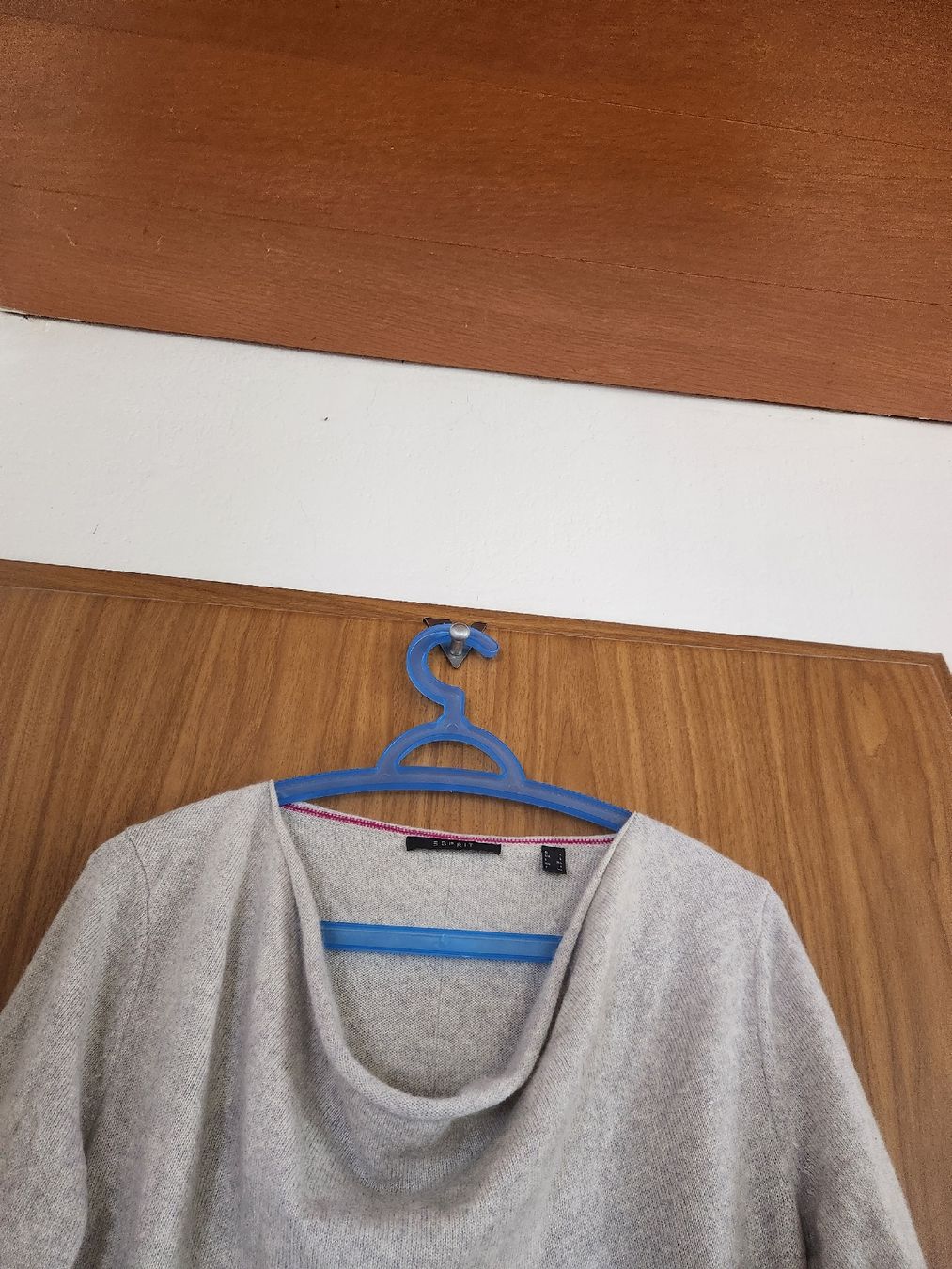 Esprit Pulls & Sweat-shirts: Pull Esprit Cachemire Taille XL  – D'occasion à Niedergösgen par Eva2410 4