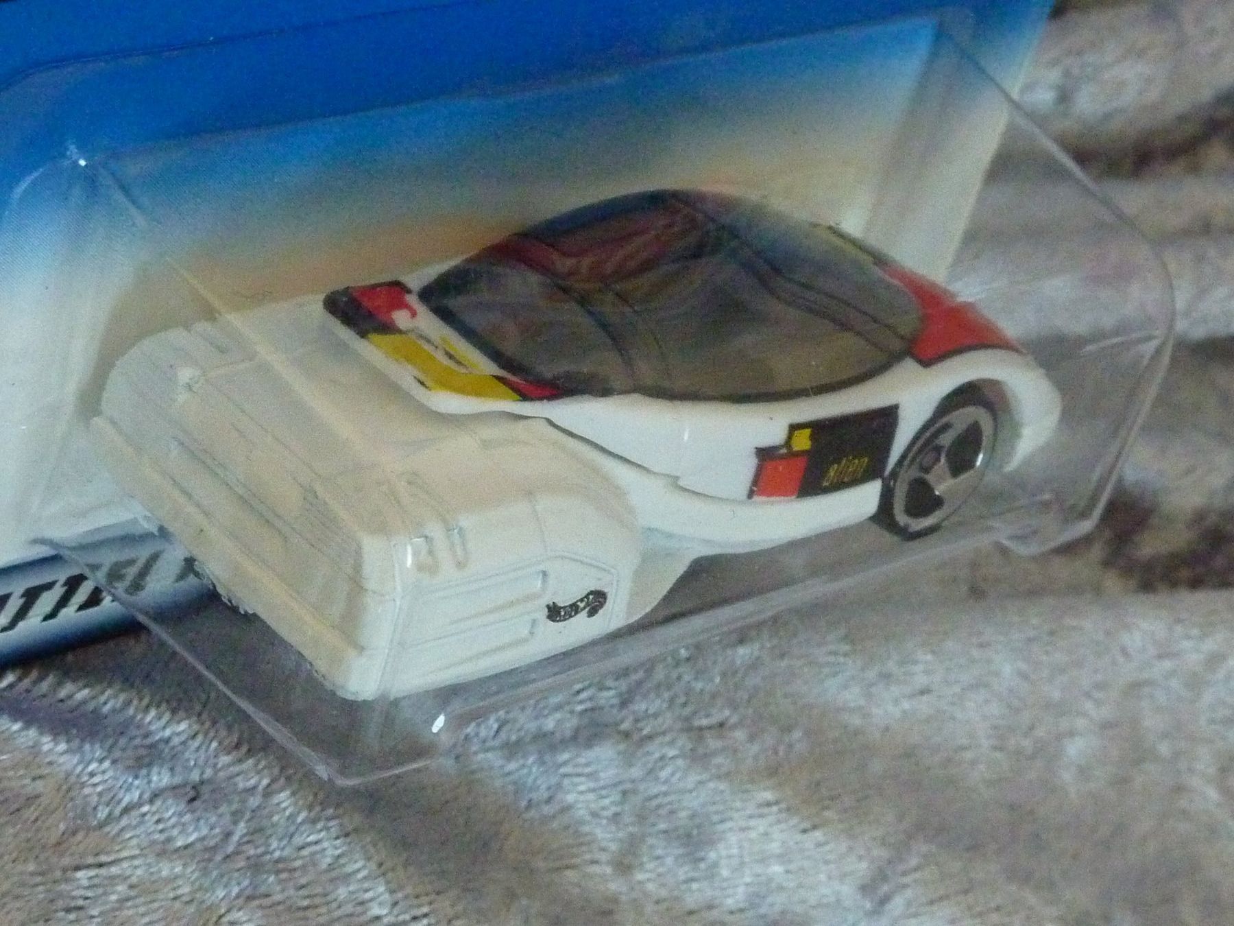 Hot Wheels Modellini d'auto: Alien 1:64 – Nuovo e nell'imballaggio originale da Dürrenäsch venduto da Cobra1ch 3