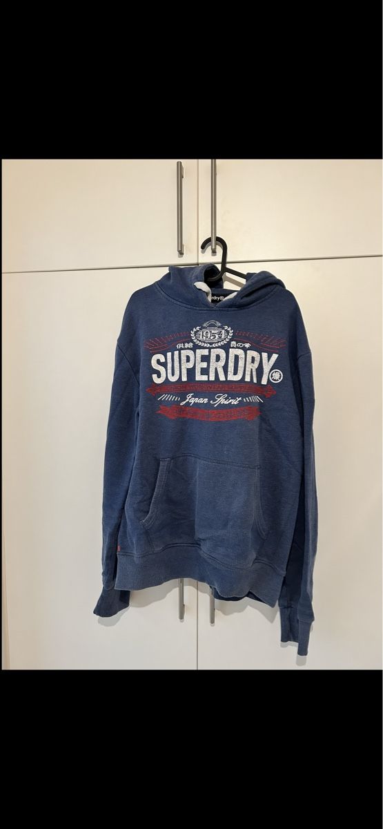 Superdry Pulls & Sweat-shirts: Hoodie Superdry – D'occasion à Basel par Tshabajuju