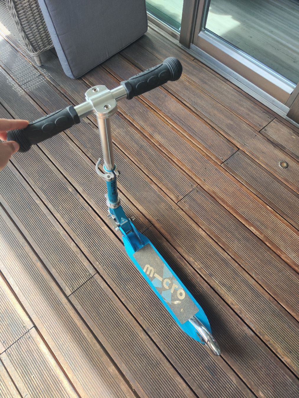 Micro Kickboard: Micro Scooter blau klappbar  – D'occasion à Richterswil par timbo25 2