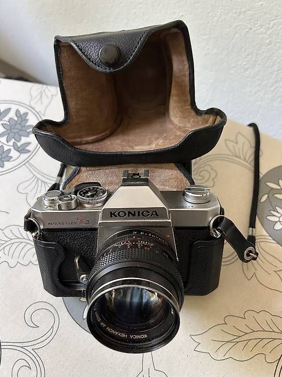 Fotocamera: Fotoausrüstung mit div. Objektiven  – Usato da Basel venduto da rit_l8k7