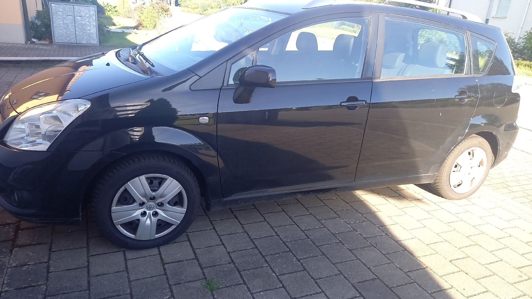 Automobili: toyota corolla verso – Usato da Laufenburg venduto da fan_mn6y 6