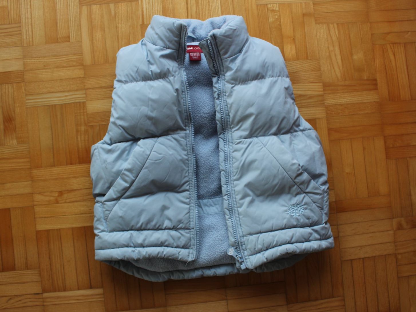Lotti & Set di vestiti: Winterkleiderpaket Skihelm 128 – Usato da Walliswil-Nbipp venduto da Speer516 3