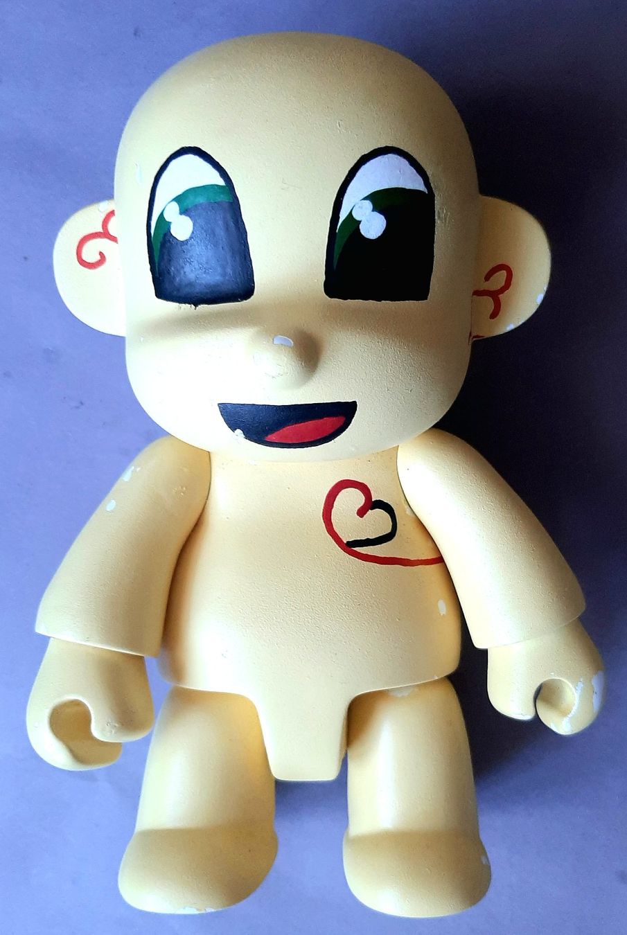 Statuette: MonQ TOY2R Qee – Usato da Montet (Glâne) venduto da KOADA