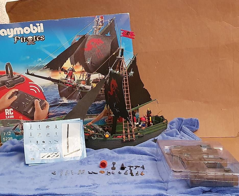 Giocattoli: Playmobil Totenkopfkampfschiff 5238 – Usato da Wallisellen venduto da Richtema