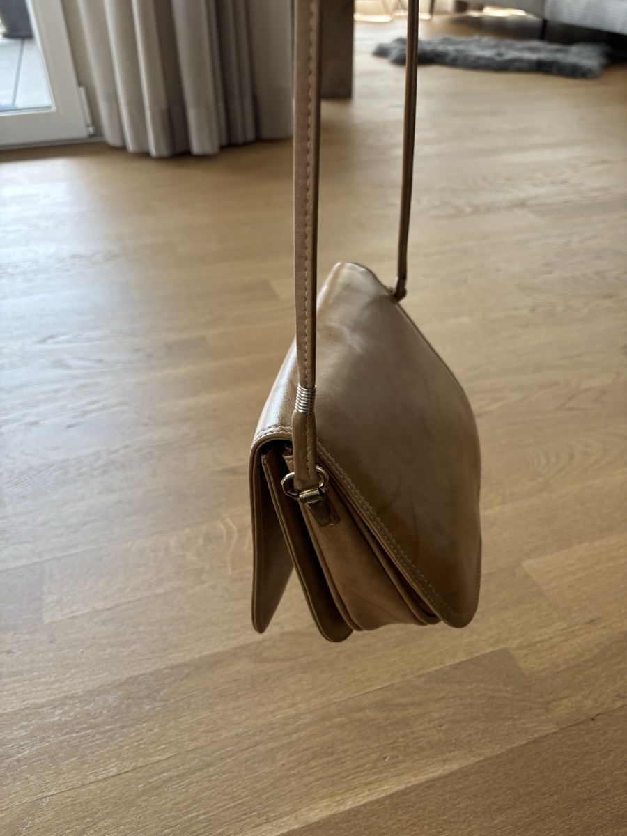 Borse da donna: Elegante Ledertasche DSL – Usato da Zizers venduto da L.Berther 3