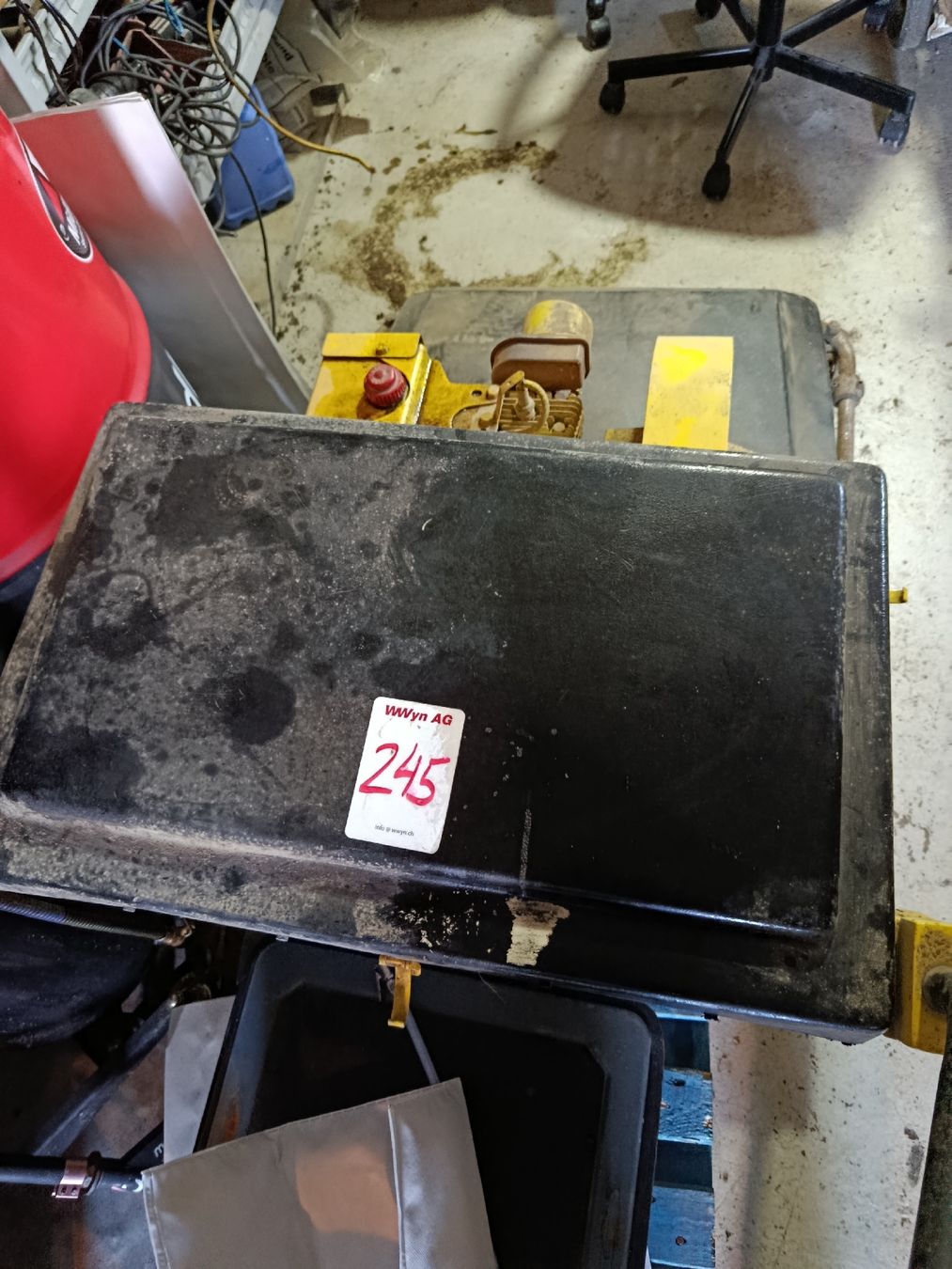 Toutes les machines: Putzmaschine – Défectueux à Dulliken par b_ce98 4