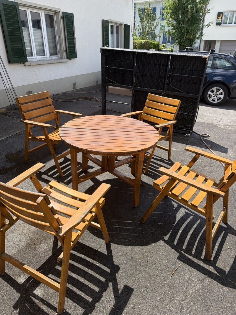 Tischset: Gartentisch mit Stühlen – Gebraucht aus Wahlen b. Laufen von Salome7