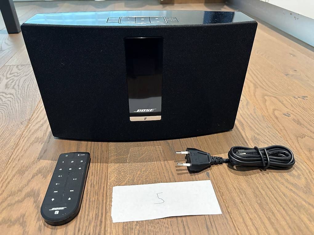 Bose Casse acustiche: Bose Soundtouch 20 schwarz – Usato da Zürich venduto da albundy69