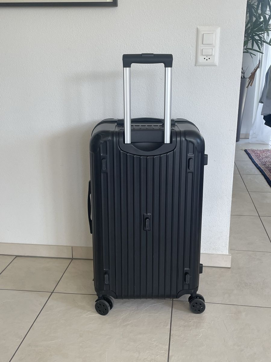 Valigie: Neuer Koffer aus Japan – Usato da Richterswil venduto da Prangins9 2