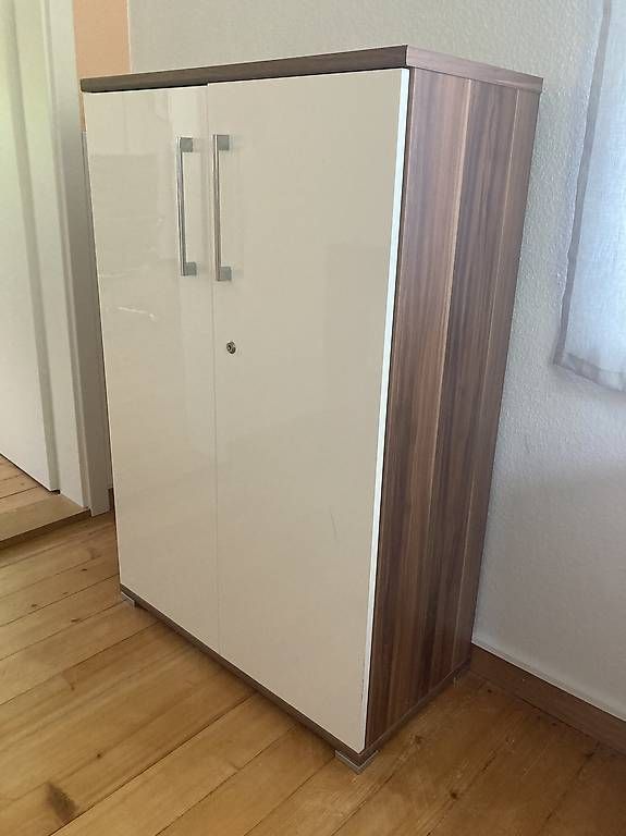 Bureaux: Büromöbel – D'occasion à fislisbach par jul_tmx7 2