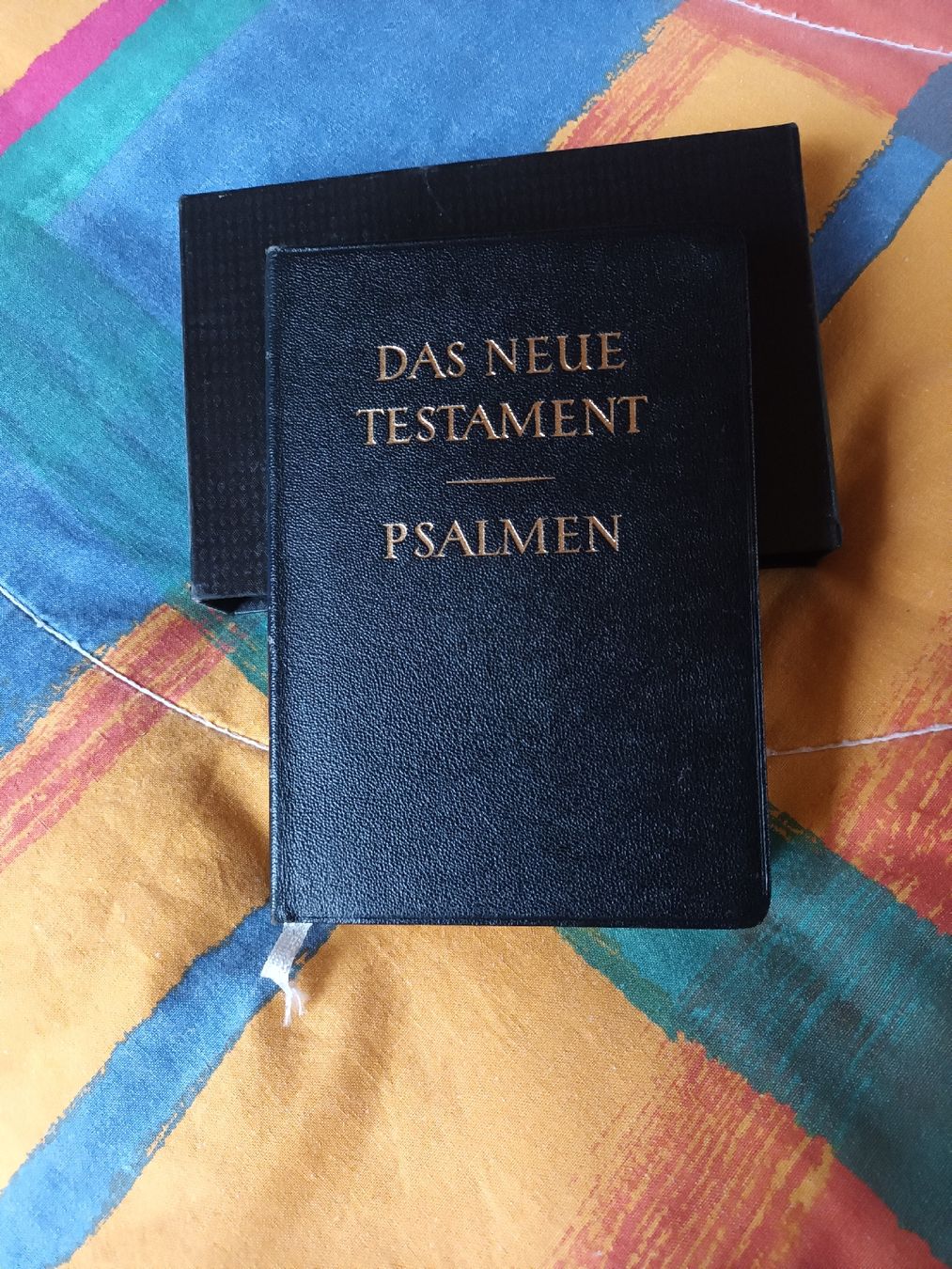 Libri: Das Neue Testament mit Psalmen - Ein Klassiker – Usato da sursee venduto da pasuro 1