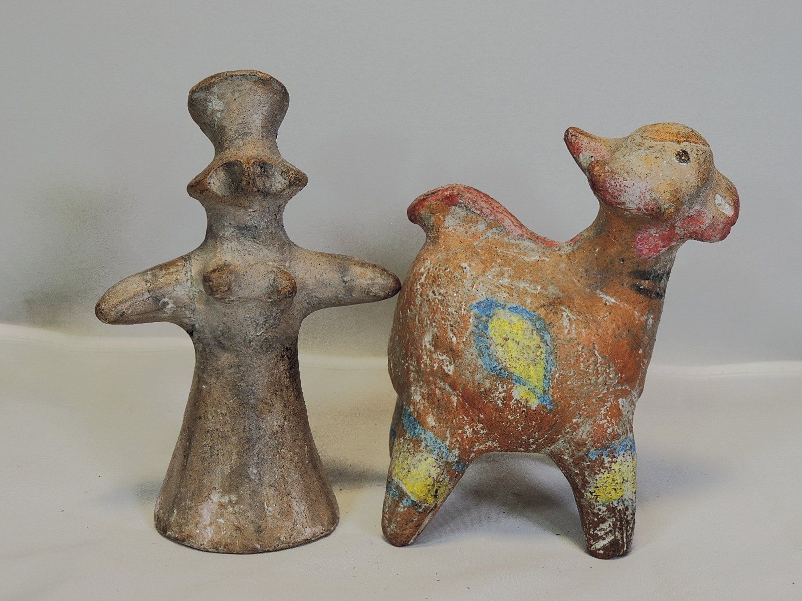 Statuette: 2 alte oder antike Figuren aus Terracotta, Südamerika, Inka – Usato da Duggingen venduto da doogbua