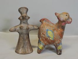 2 alte oder antike Figuren aus Terracotta, Südamerika, Inka