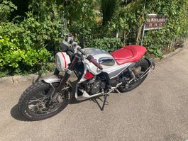Mondial HPS 125