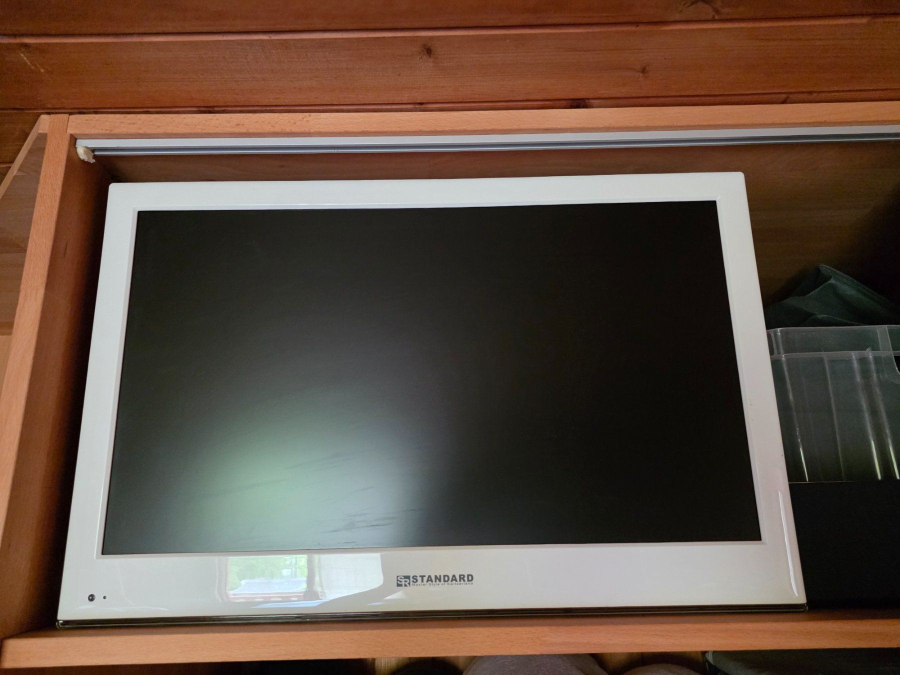 Televisori: TV STANDARD SR-2408FH – Usato da La Roche FR venduto da jer_sb9f